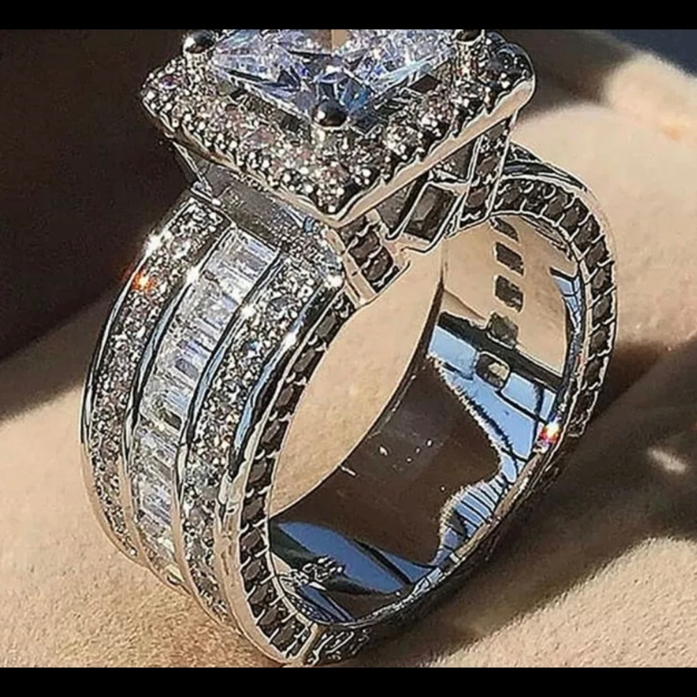🎉HP Stunning Ring - Picture 2 of 2